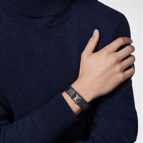 louis vuitton bracelet men|louis vuitton slim bracelet men.